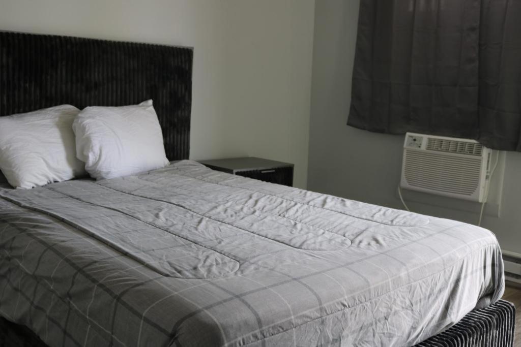 Motel 81 Dalton Dış mekan fotoğraf